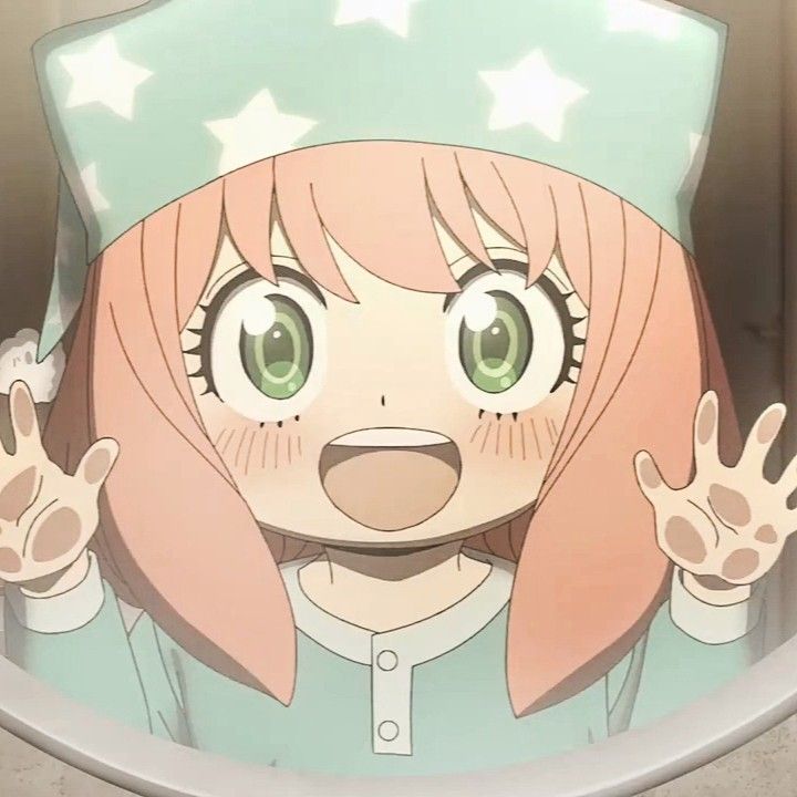 Ảnh Anya mặc đồ ngủ dễ thương