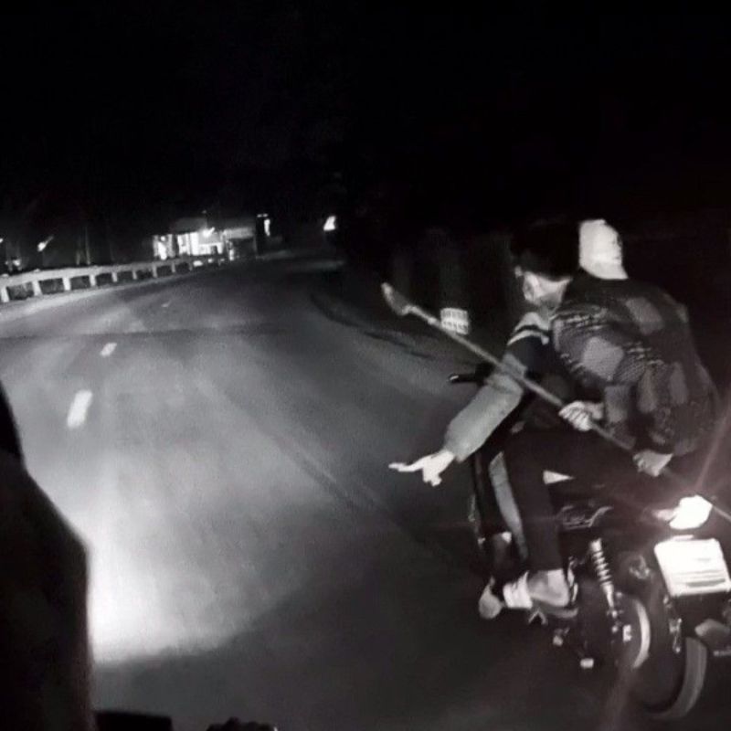 ảnh boy phố che mặt