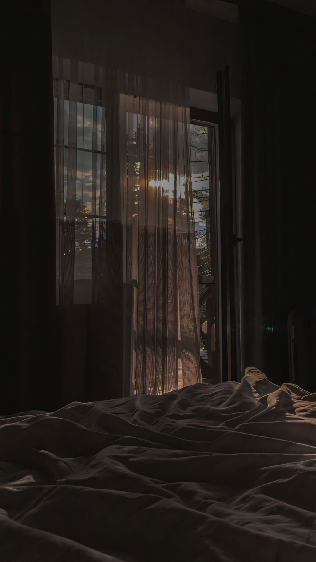 anh story tam trang 1920px 1080px full hd 2