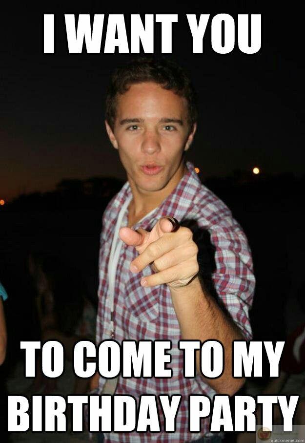 Chúc mày tuổi mới, bớt ảo mộng làm idol