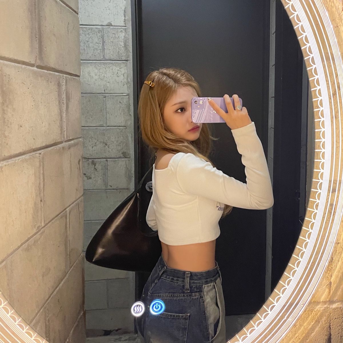 Đẹp không phải ở tạo dáng, mà là ở cảm xúc.