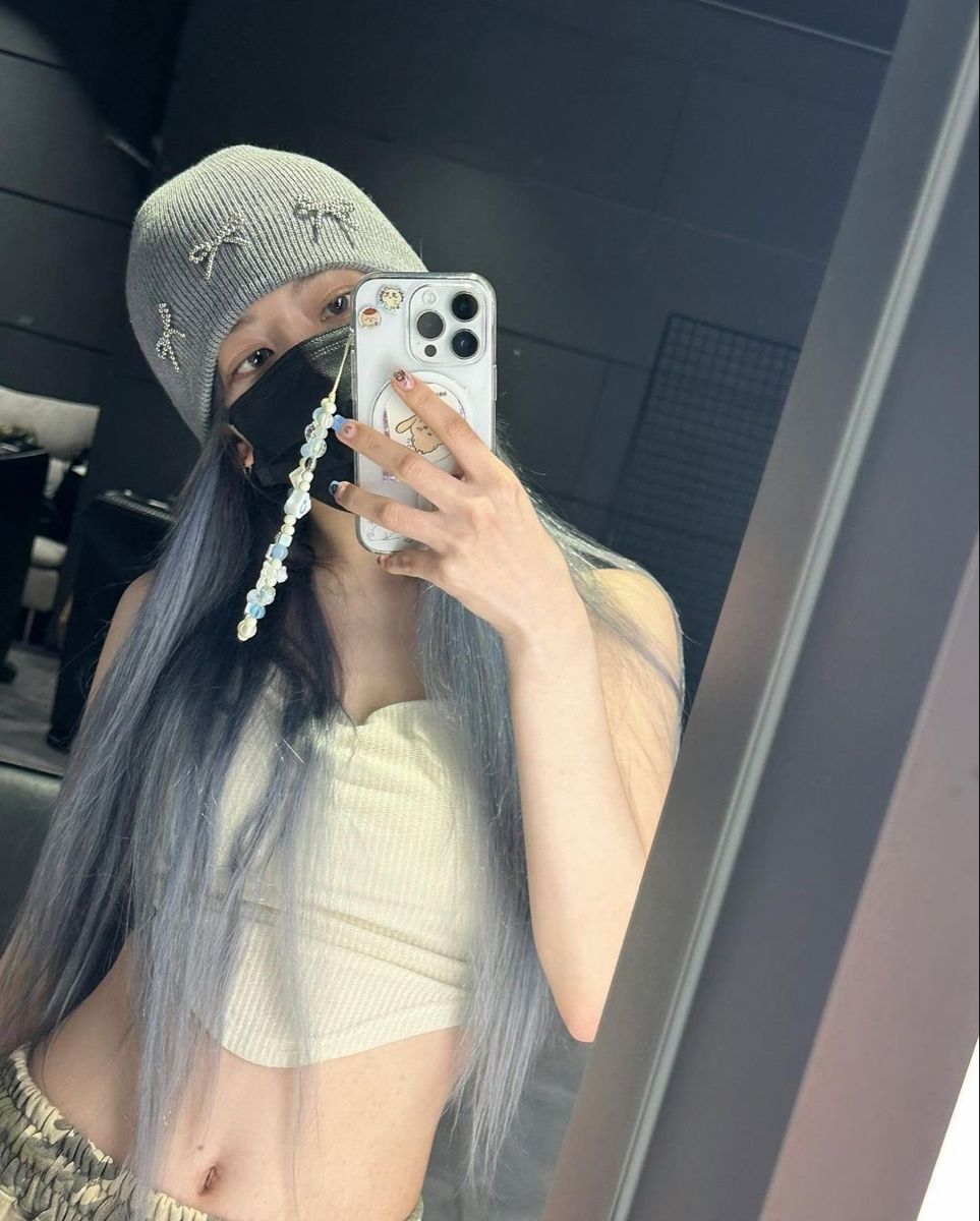 Không phải ai cũng hiểu, nhưng gương thì luôn biết