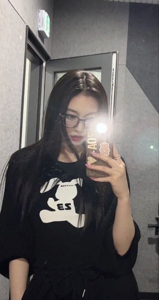 Cách chụp ảnh trước gương trong nhà tắm