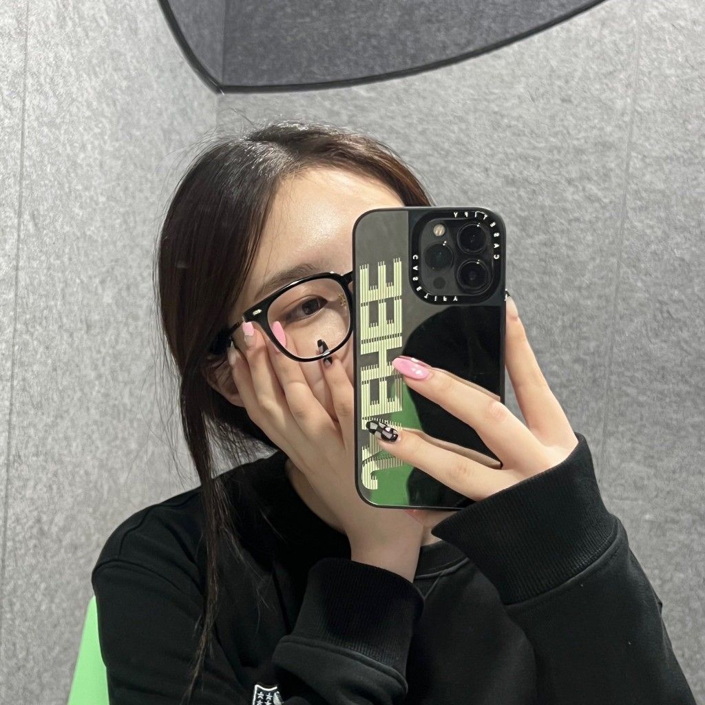 Tự chụp lấy mình như một cách chữa lành