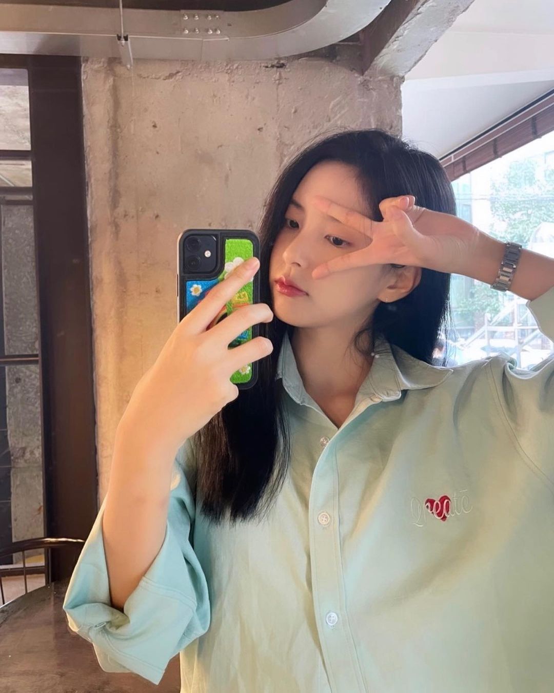 Nụ cười trước gương luôn thật lòng nhất