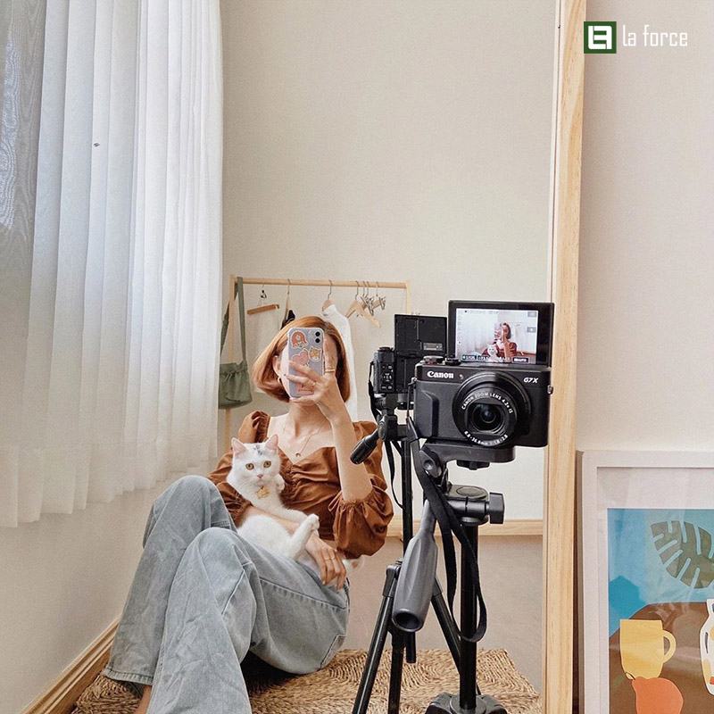 Cách chụp hình trước gương nghệ thuật