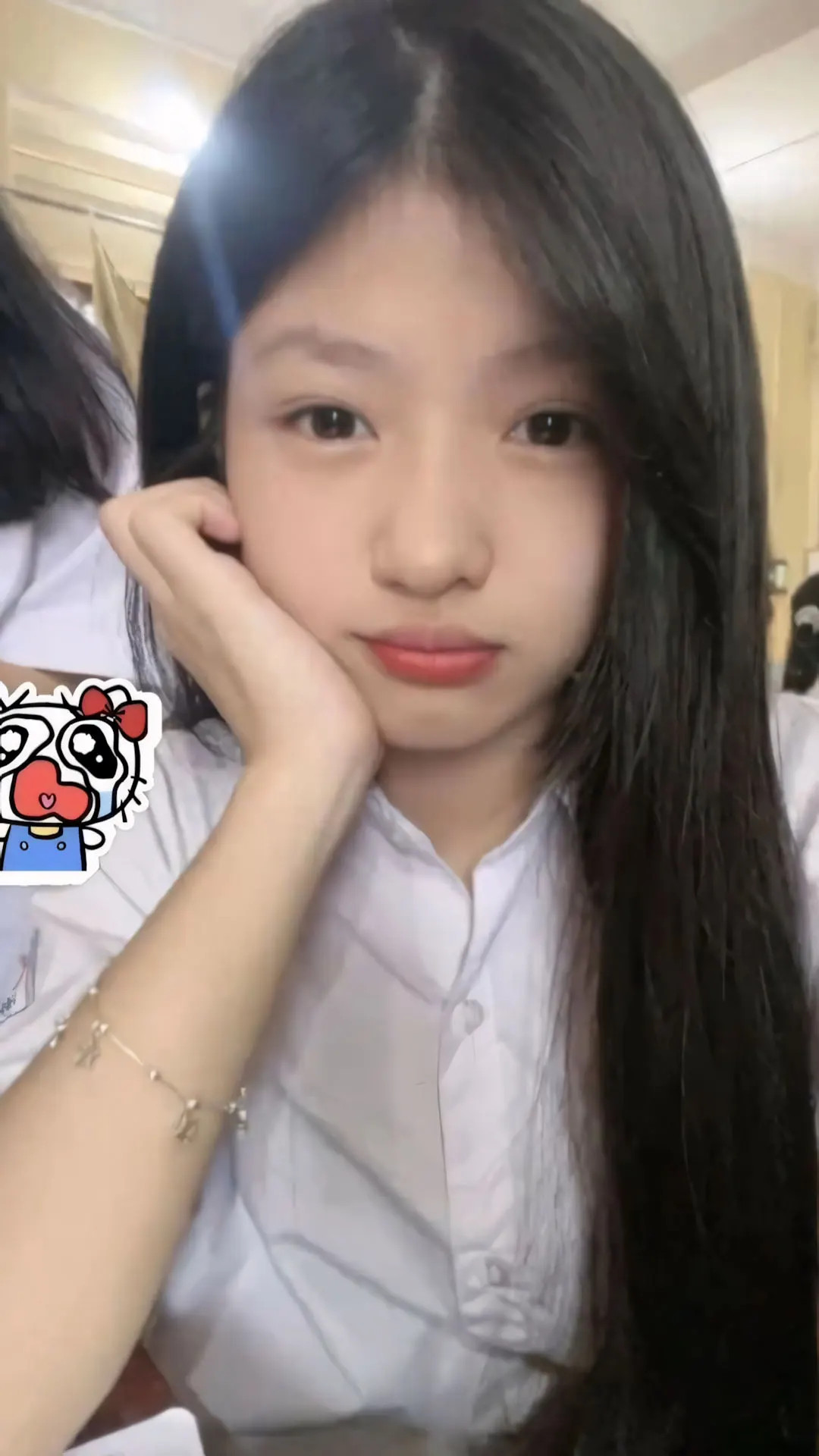 Gái 2010 xinh xắn và đáng yêu, tạo xu hướng trên mạng xã hội