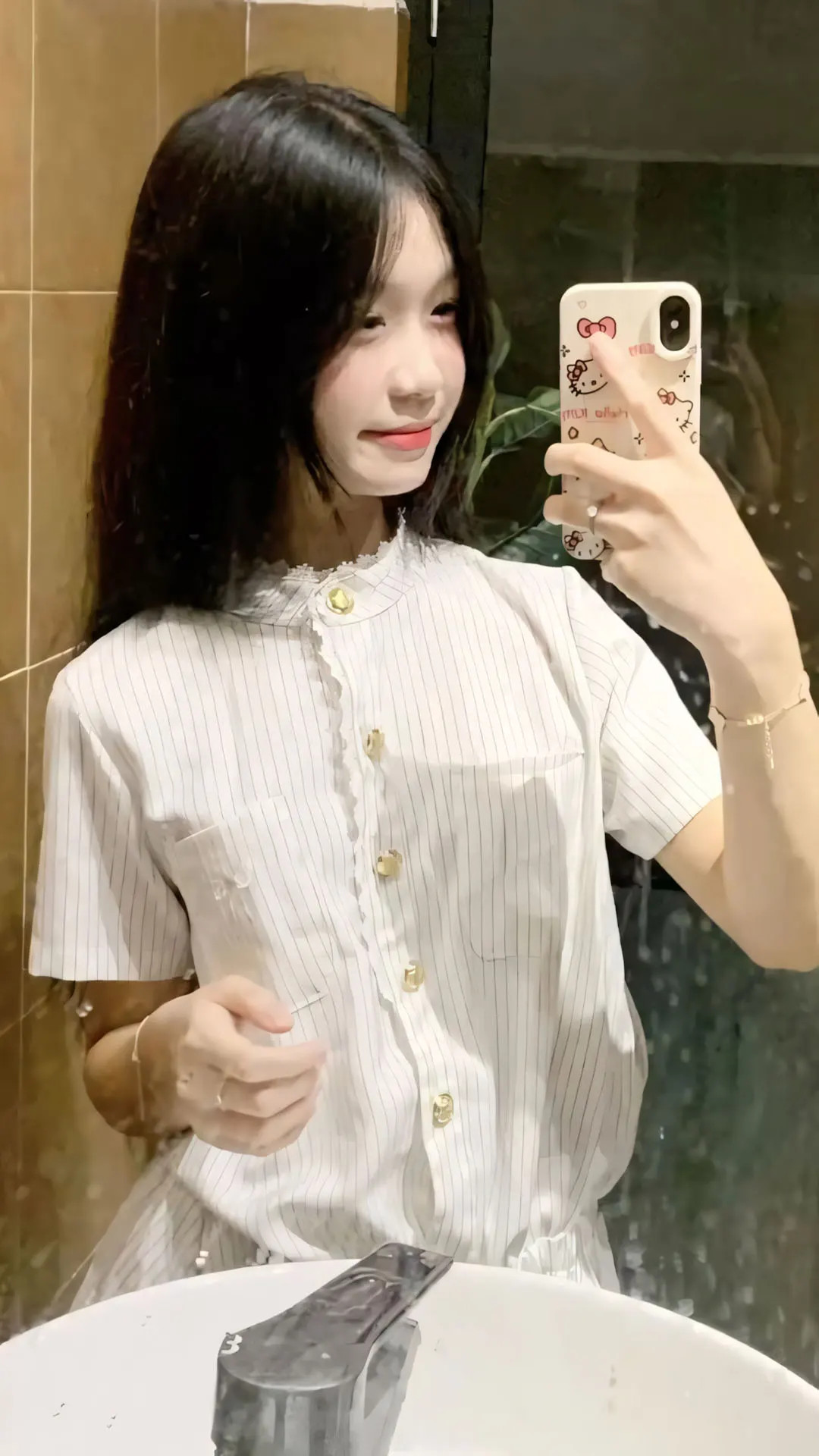 Ảnh hot girl 2010 với thần thái tự tin