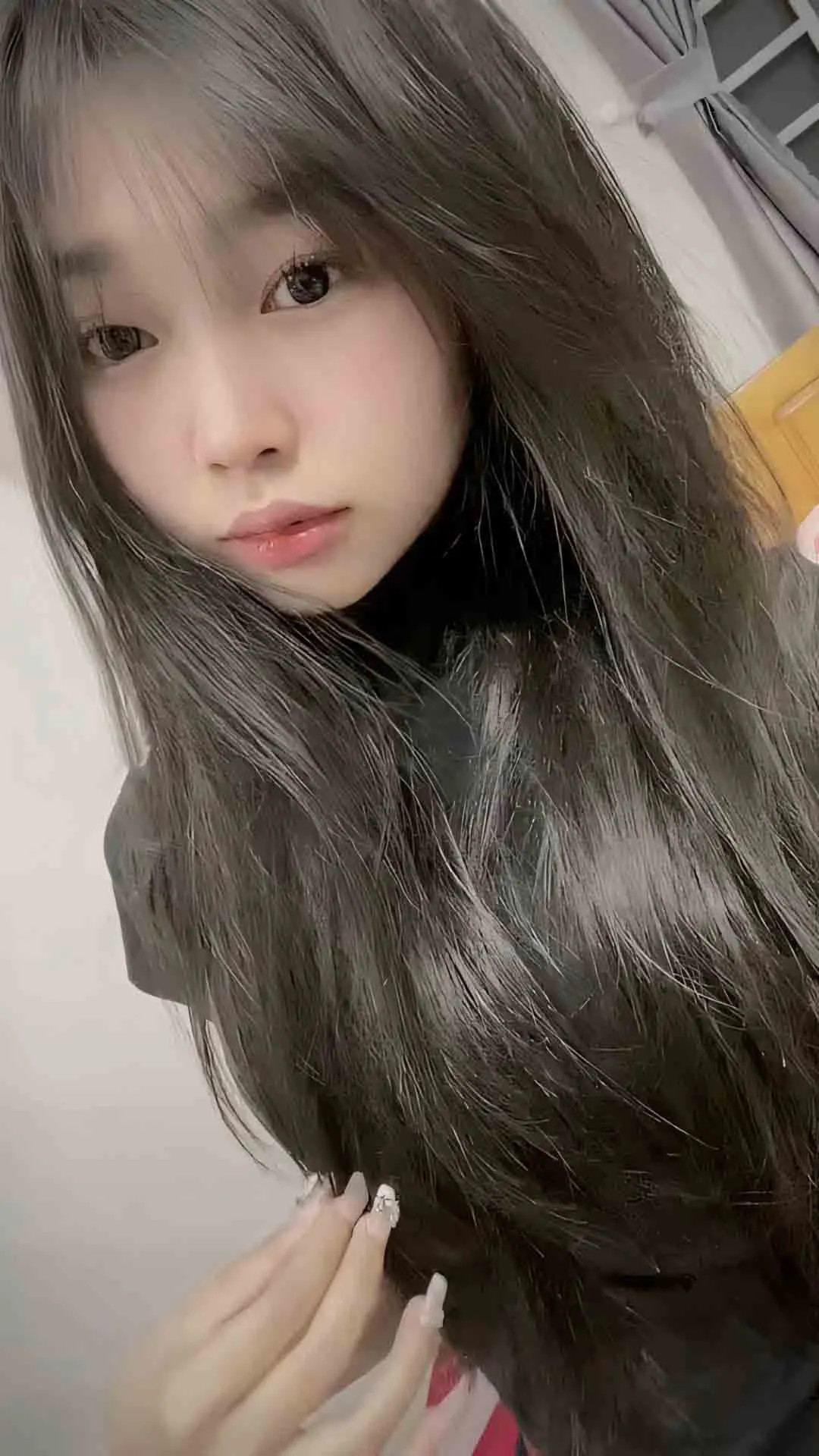 Gái 2k10 đáng yêu với vẻ đẹp trong sáng