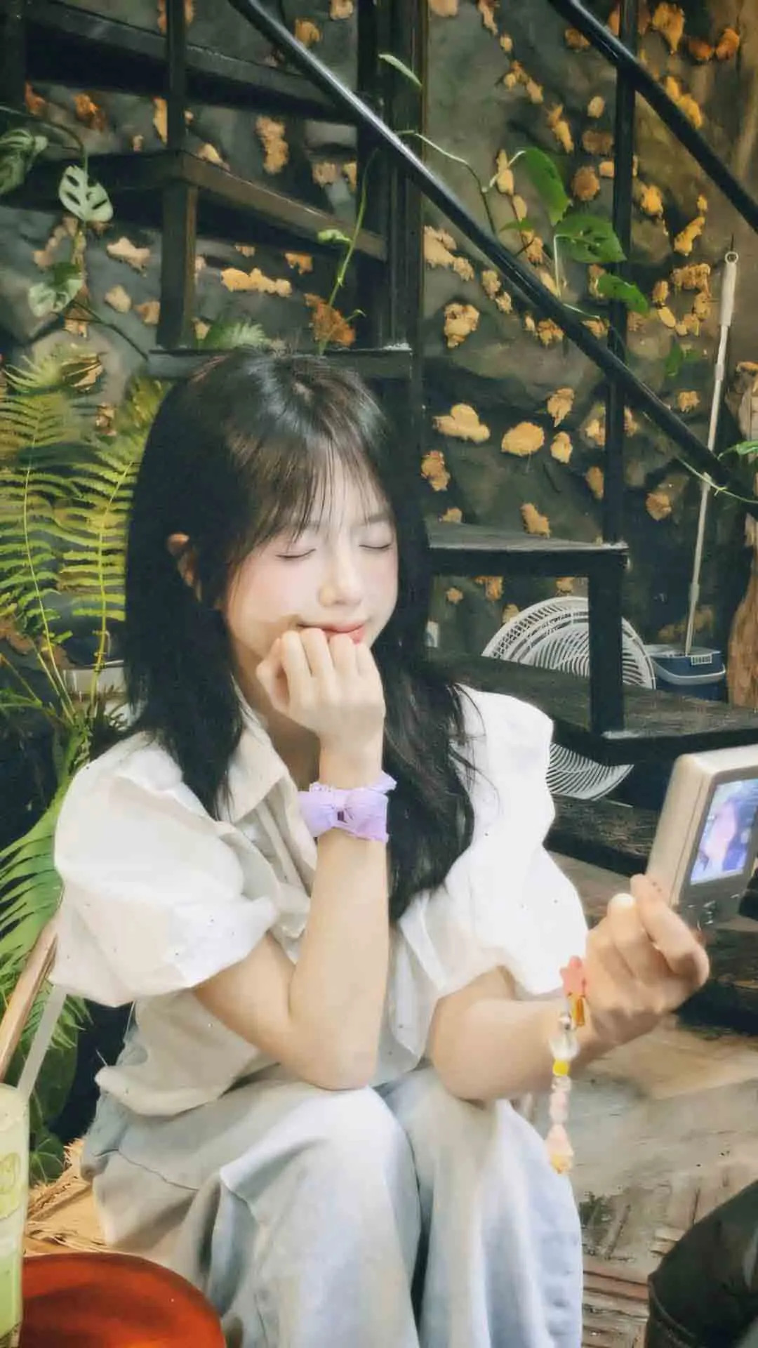 Ảnh gái 2010 xinh cute, biểu tượng phong cách Gen Z