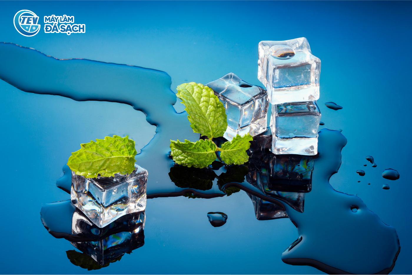 Hình ảnh đá viên tinh khiết kích thước lớn