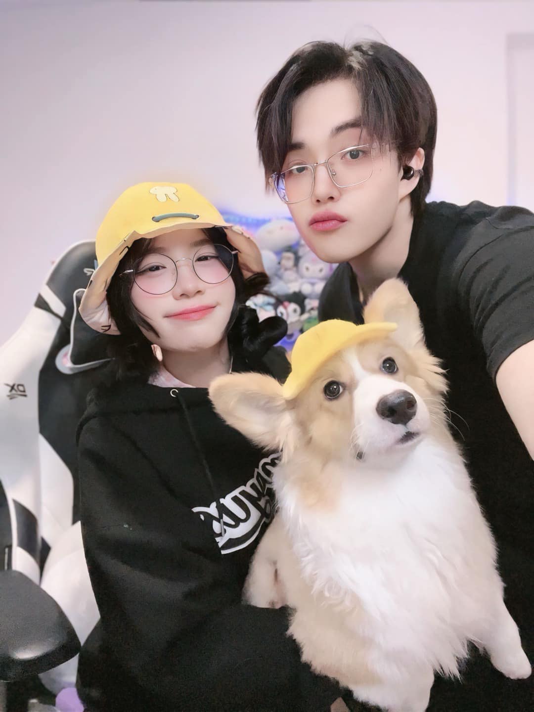 3 triệu người xao xuyến khi cố tua chậm cảnh mỹ nhân bước xuống xe: Hào quang cô ấy chói quá!