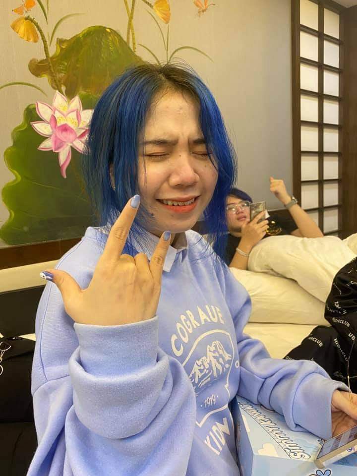 Mèo Simmy là ai với phong cách gần gũi và đáng yêu