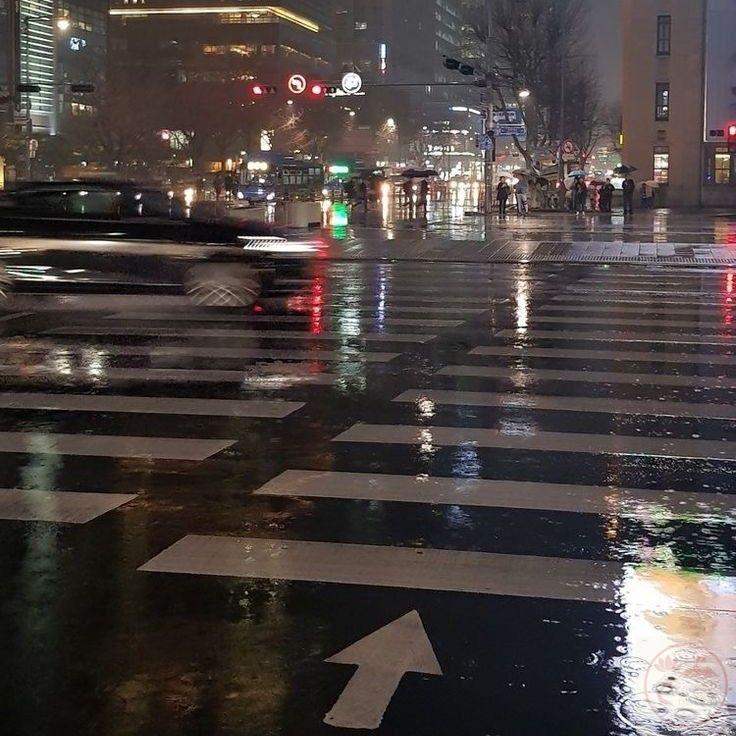 Hình ảnh chill đường phố mưa