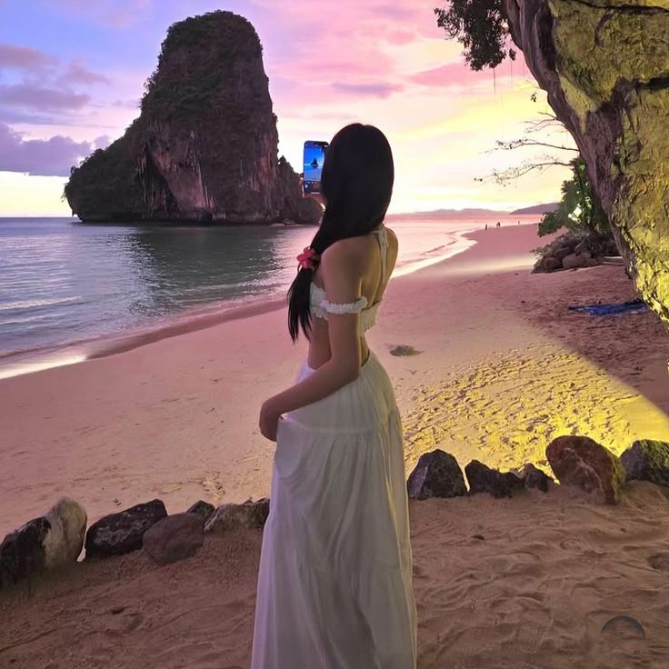 Không cần nụ cười - chỉ cần đứng giữa gió