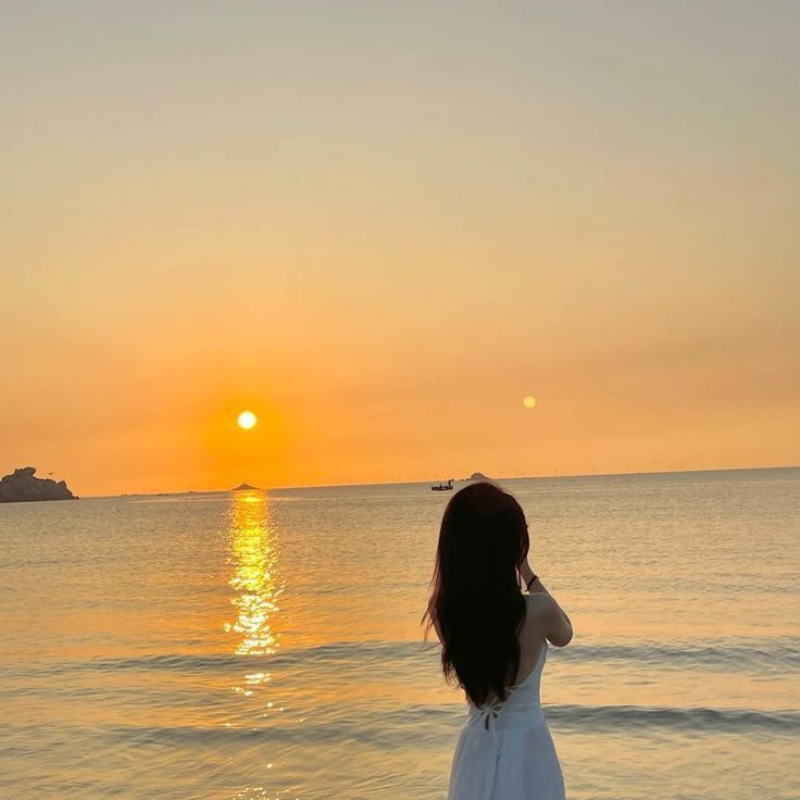 Không quay mặt, chỉ quay lòng về phía bình yên