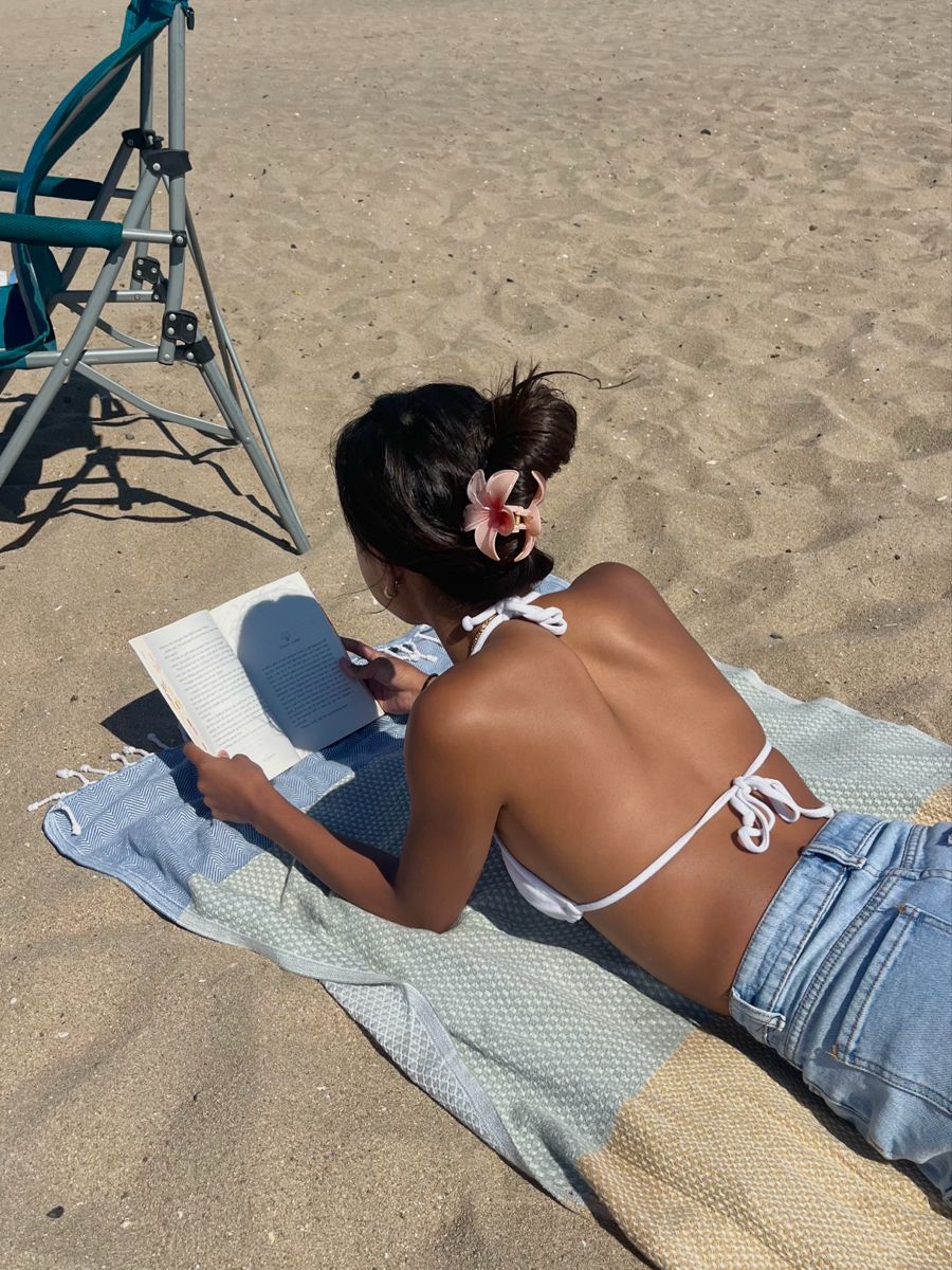 Một cái xoay người nhẹ cũng đủ đầy chất thơ