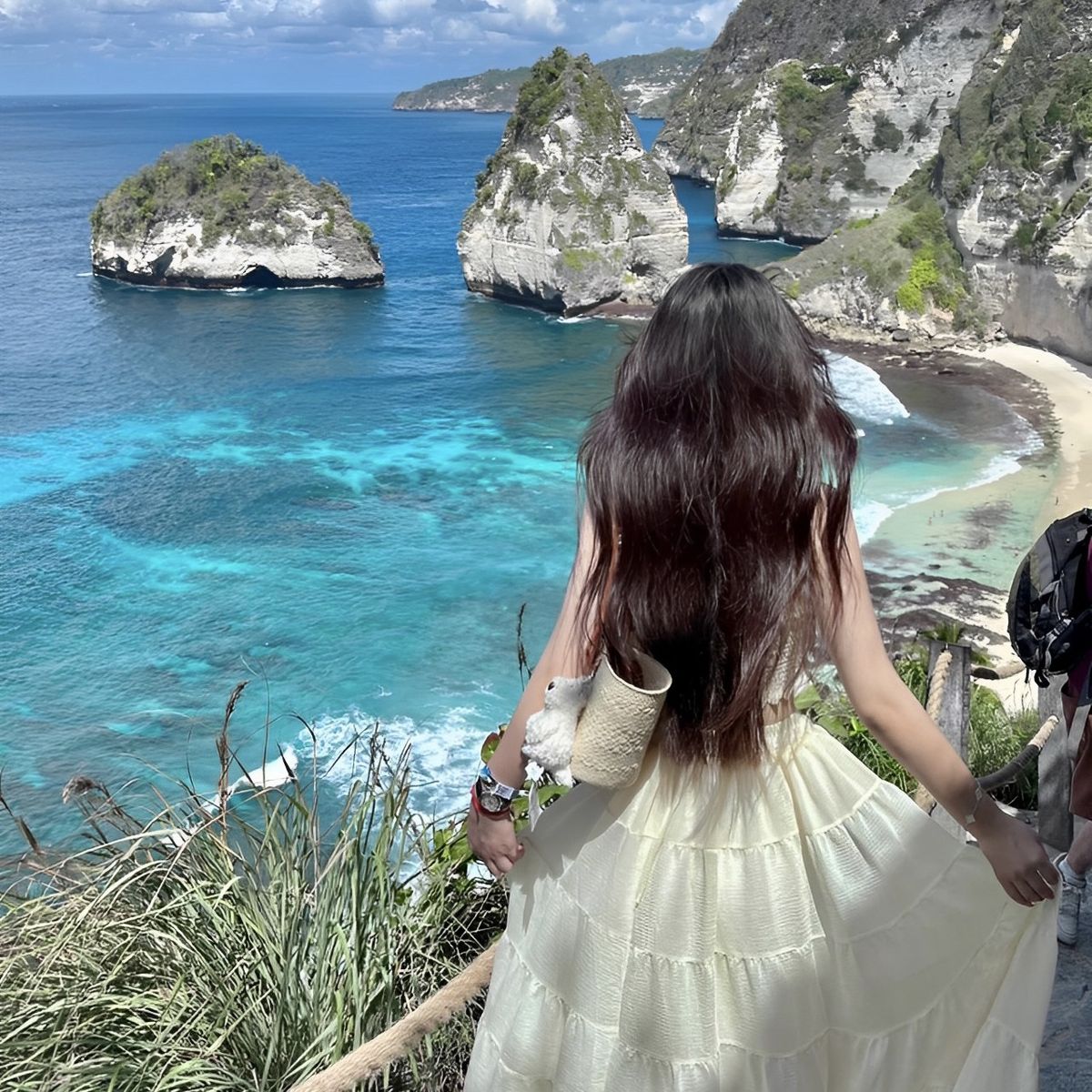 Biển và lưng trần - sự kết hợp đầy thơ