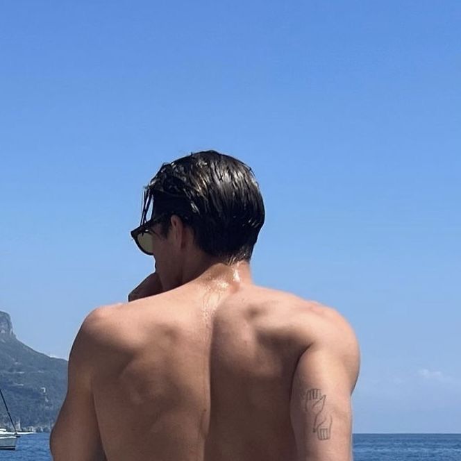 Ảnh sau lưng là cách kể chuyện không cần lời