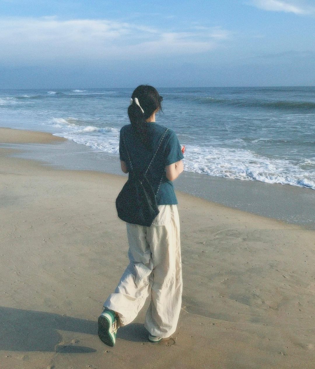 Góc chụp sau lưng luôn đầy chất thơ dịu dàng