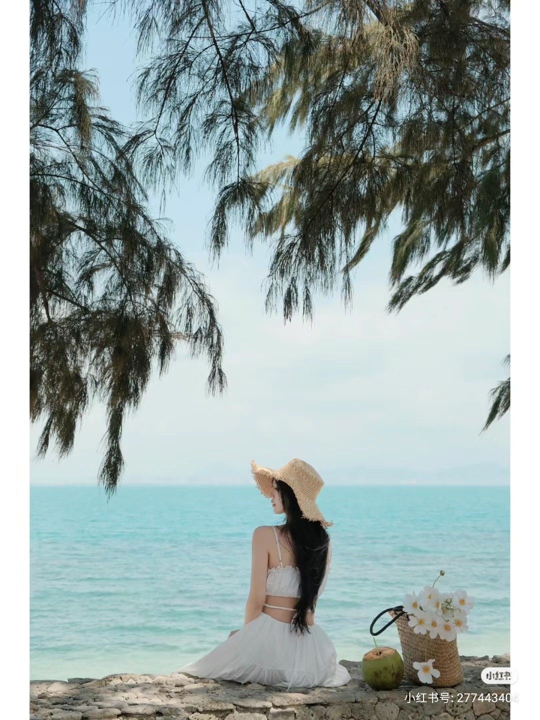 Tạo dáng sau lưng - nơi vẻ đẹp đến từ sự yên lặng