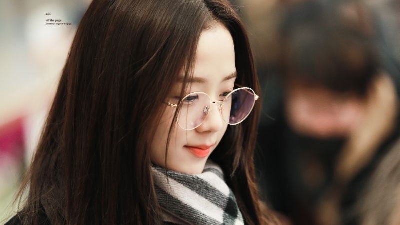 Hình ảnh ảnh jisoo ngầu với phong cách thời trang cá tính