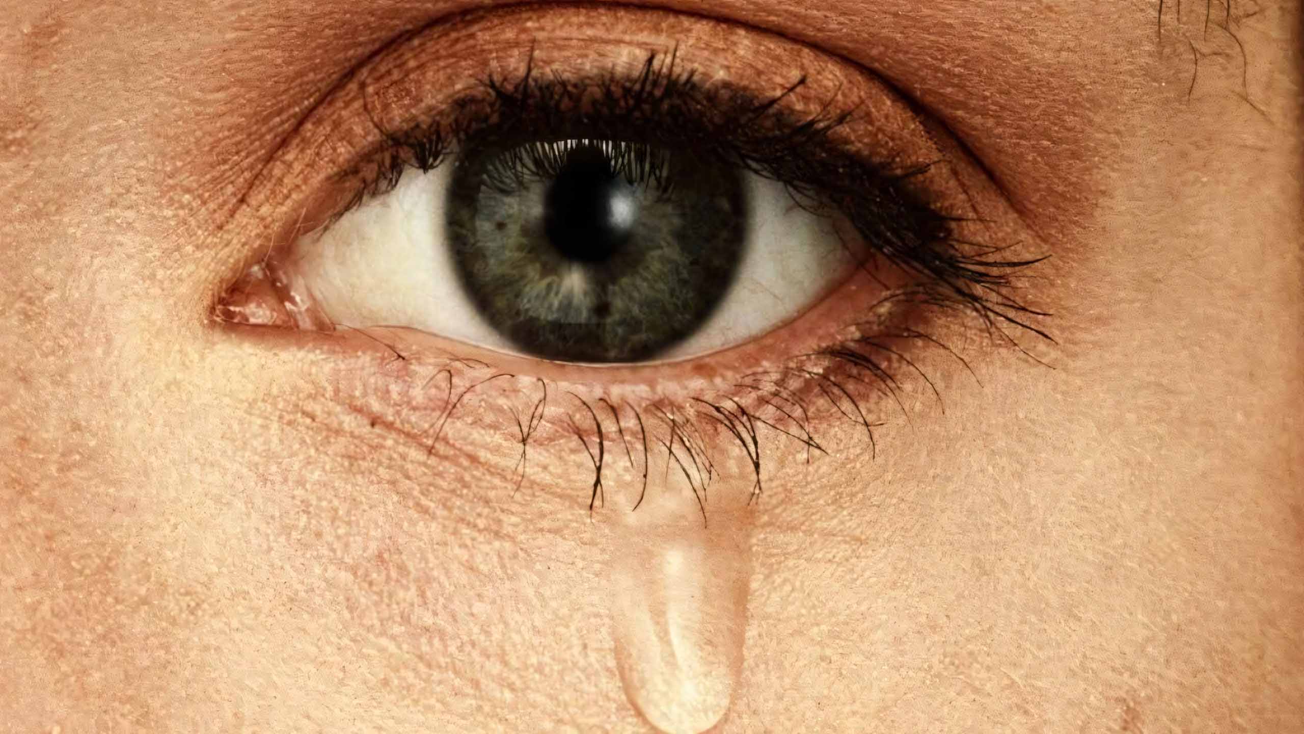 anh giot nuoc mat buon 2560px 1440px 2k 36