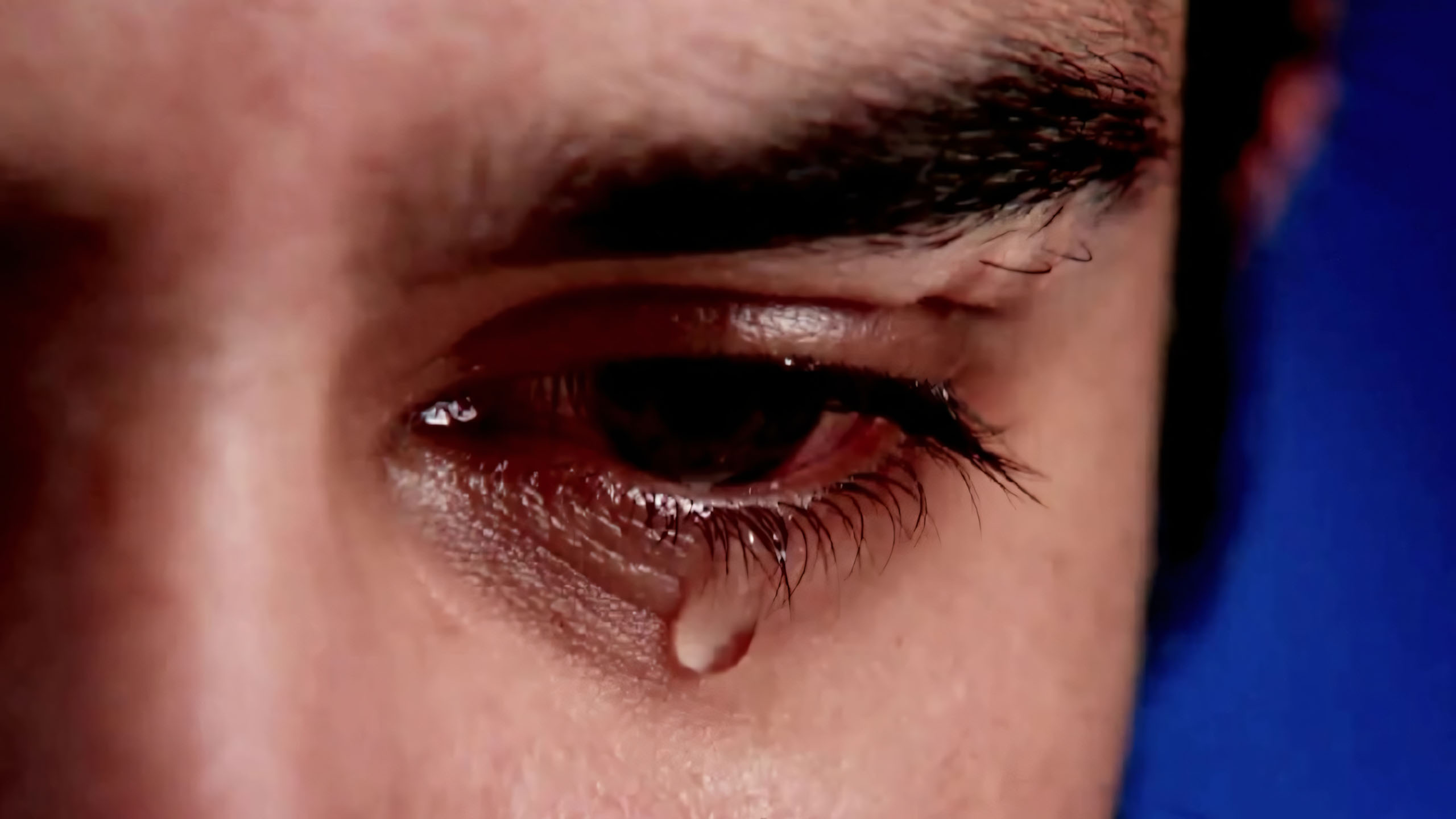 anh giot nuoc mat buon 2560px 1440px 2k 1