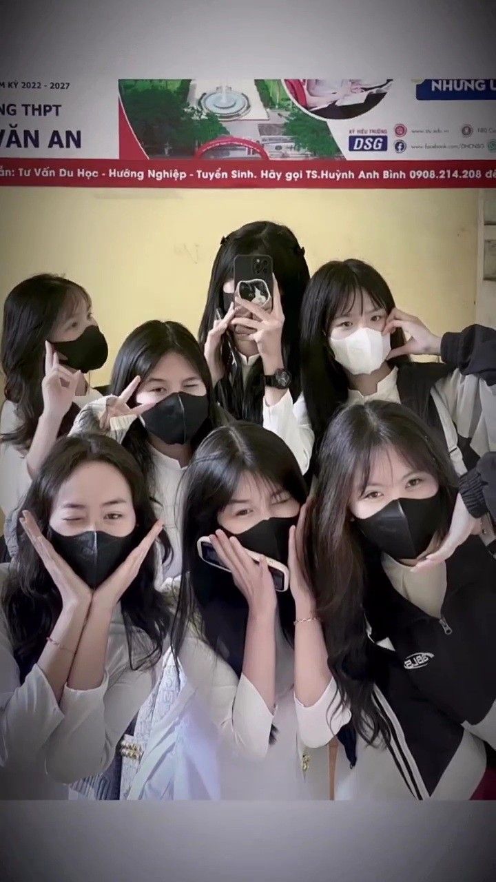 Nét đáng yêu trẻ trung trong ảnh gái xinh cấp 3 khiến ai cũng ngẩn ngơ