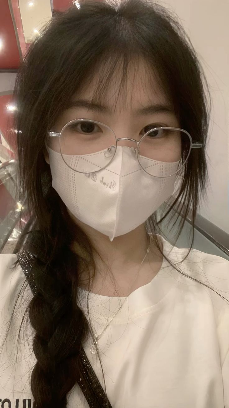 Vẻ đẹp tinh khôi đáng yêu trong ảnh gái xinh cấp 3 khiến lòng xao xuyến