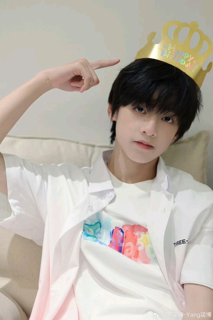 Bộ ảnh trai đẹp 2k10 đáng nhớ nhờ sự hồn nhiên và nụ cười tỏa nắng