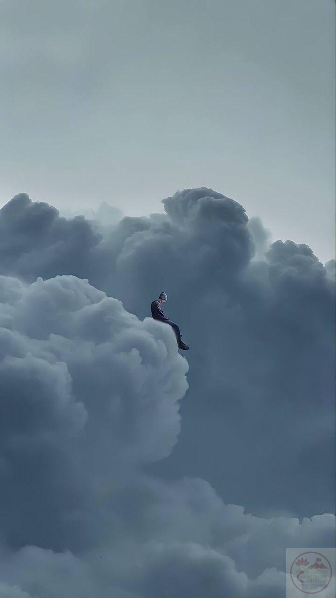 Khi trời u tối, nỗi cô đơn càng hiển hiện rõ ràng hơn