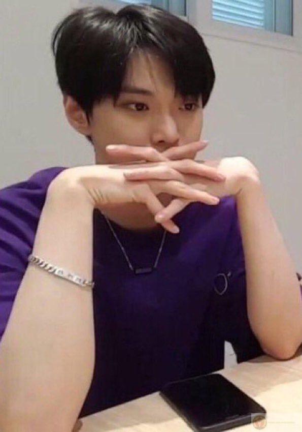 Có những chuyện chẳng ai biết, cũng chẳng thể nói