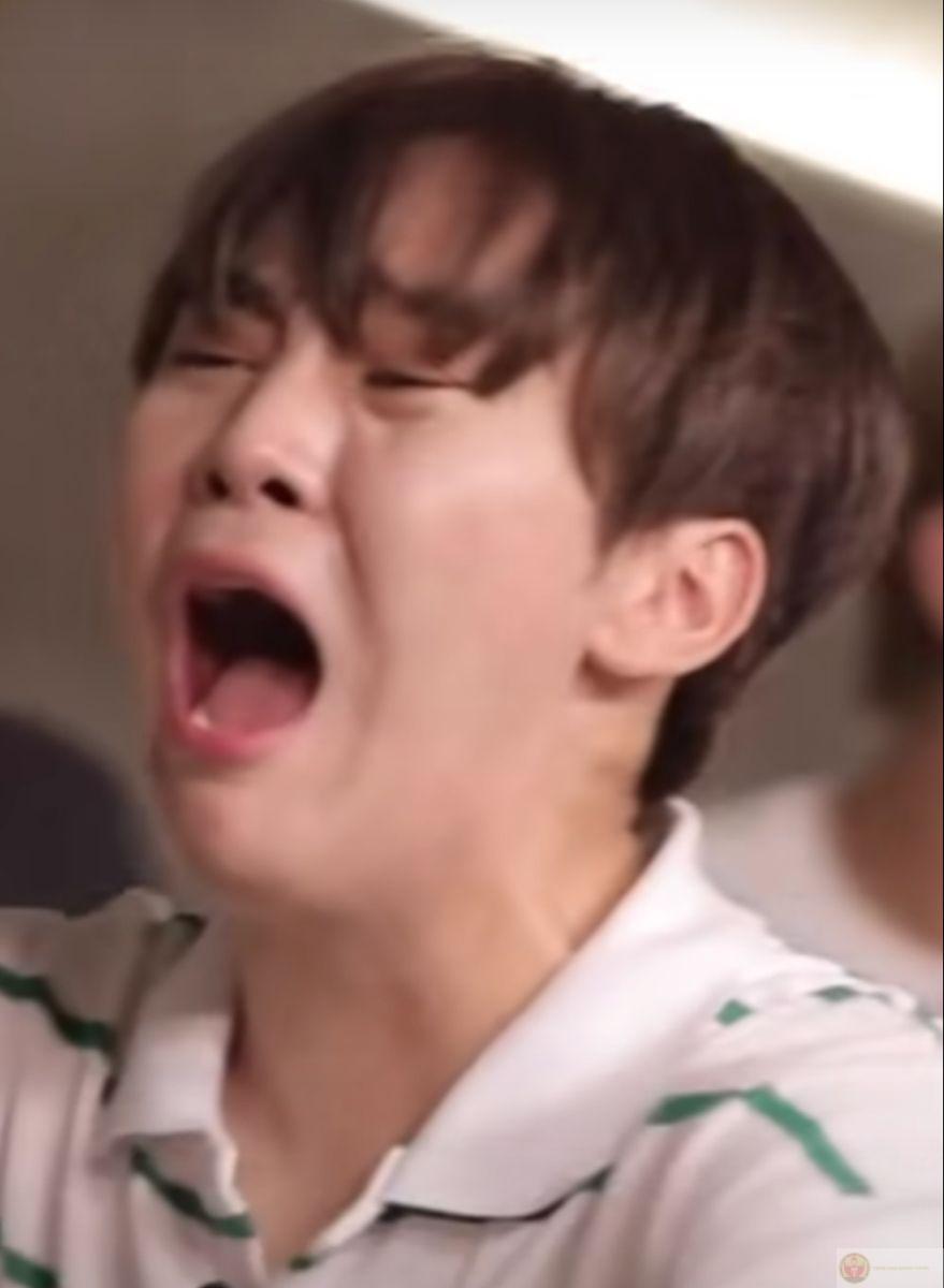 Đôi khi buồn đến mức chỉ muốn biến mất