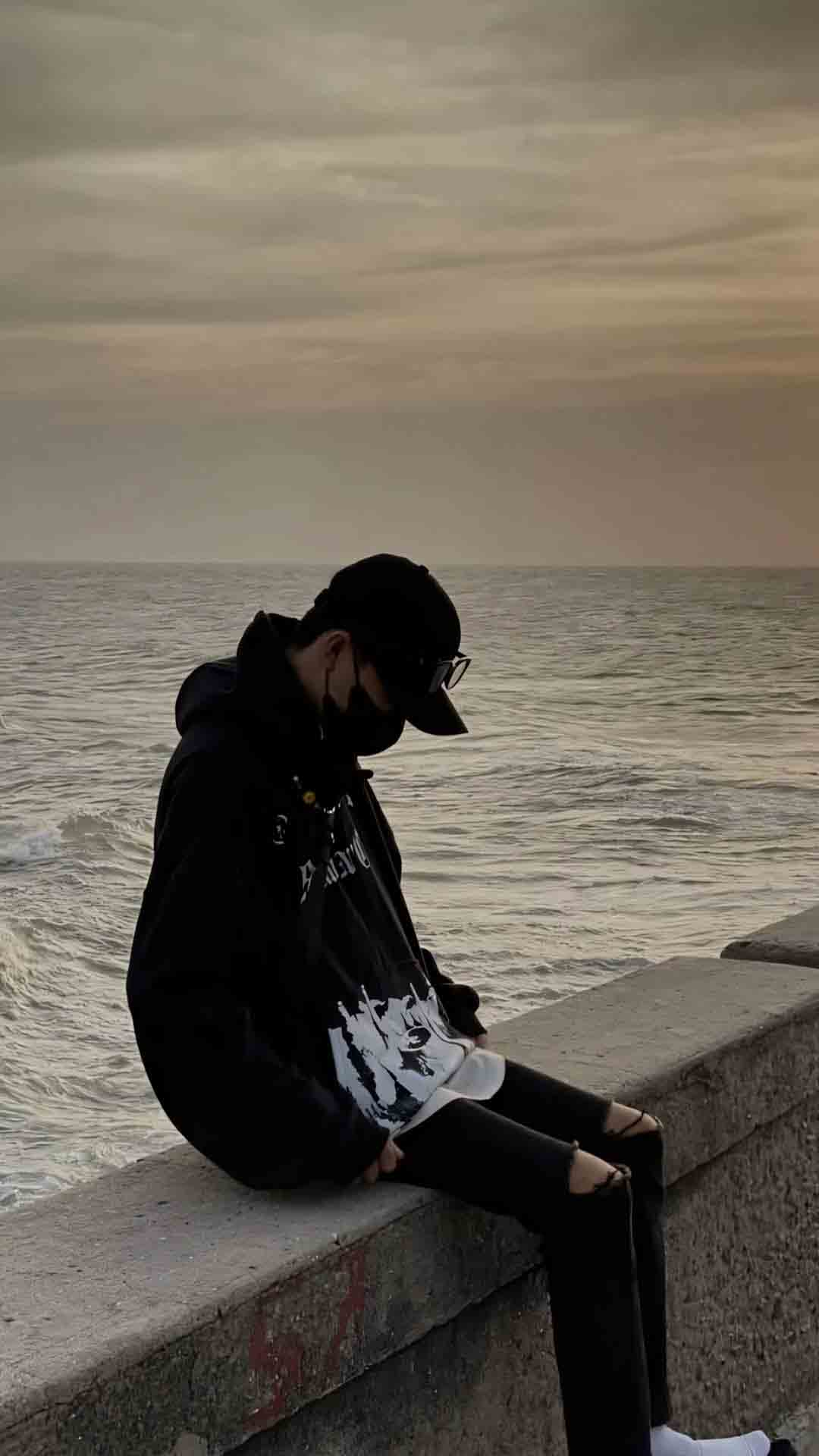 anh chup sau lung nam buon 1920px 1080px full hd 10