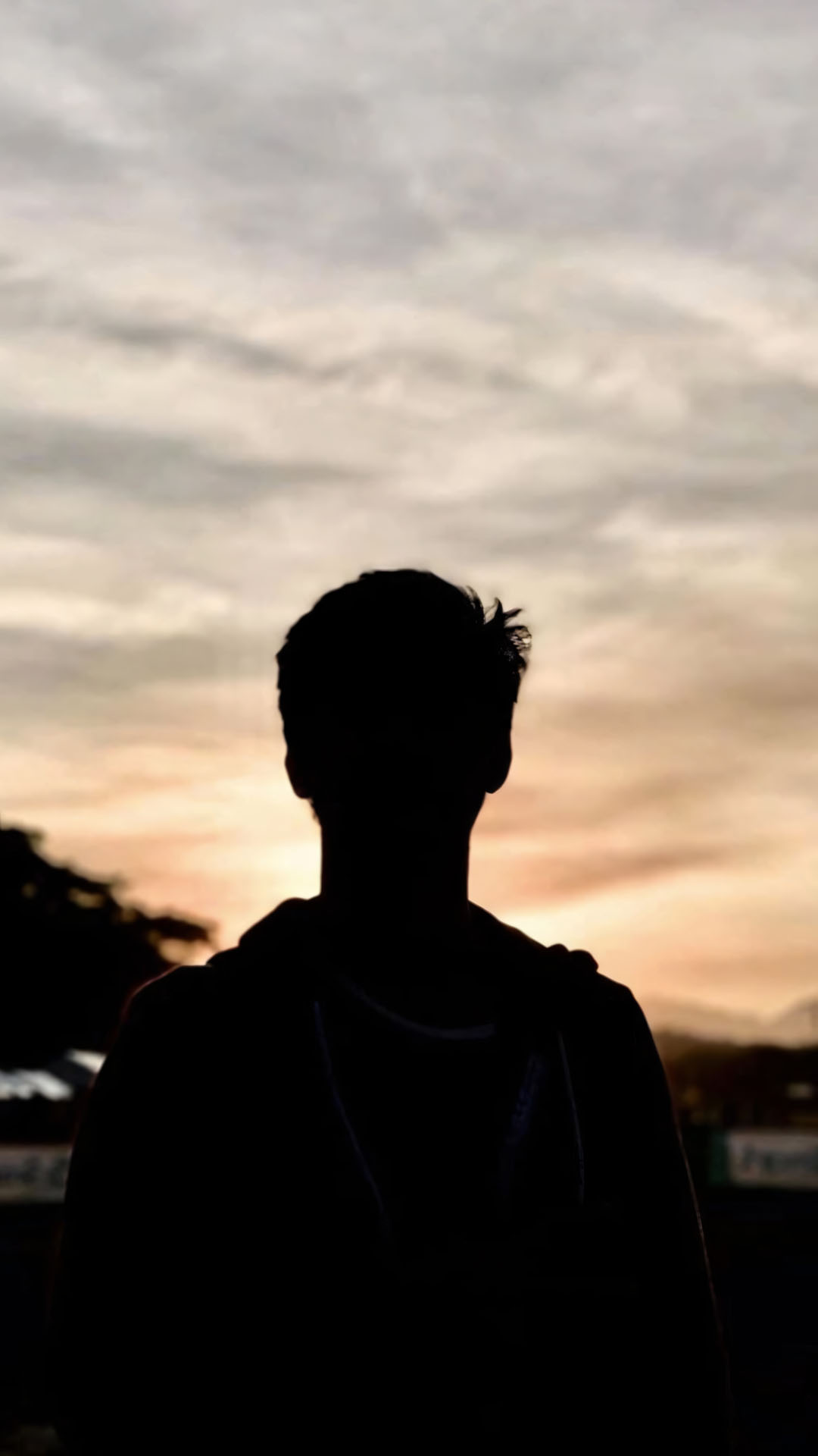 hoang hon anh chup sau lung nam buon 1920px 1080px full hd 6