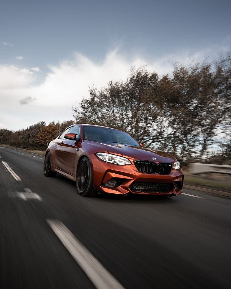 Hinh-nen-o-to-sang-trong