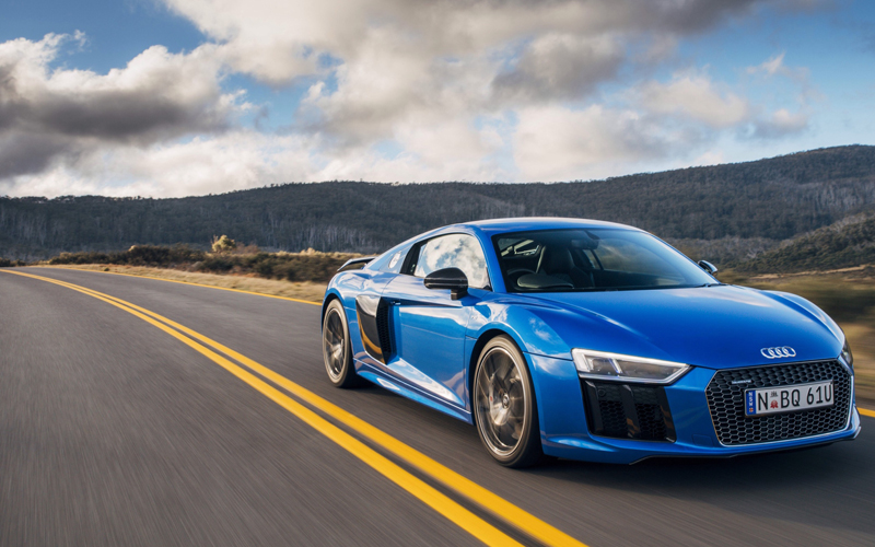 Tai-ngay-ve-may-hinh-nen-xe-o-to-sang-trong