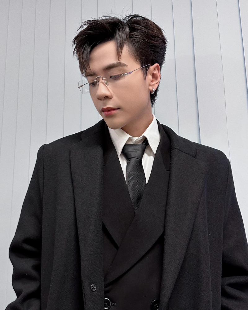 Quang Hùng cool ngầu với phong cách minimalist tinh tế