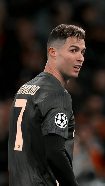 hình ảnh cr7 ở juventus cực ngầu