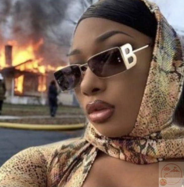 Ai cũng muốn lưu ngay tấm ảnh chế cực ngầu để dùng khi chat