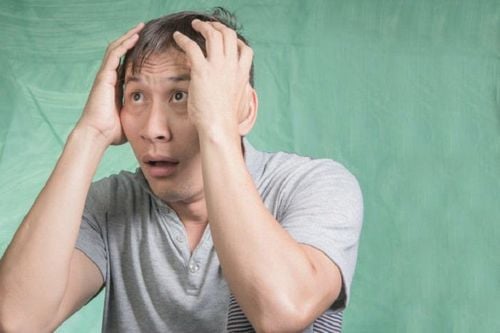 Người bị hội chứng rối loạn ám ảnh cưỡng chế ocd nên đến gặp bác sĩ để được thăm khám