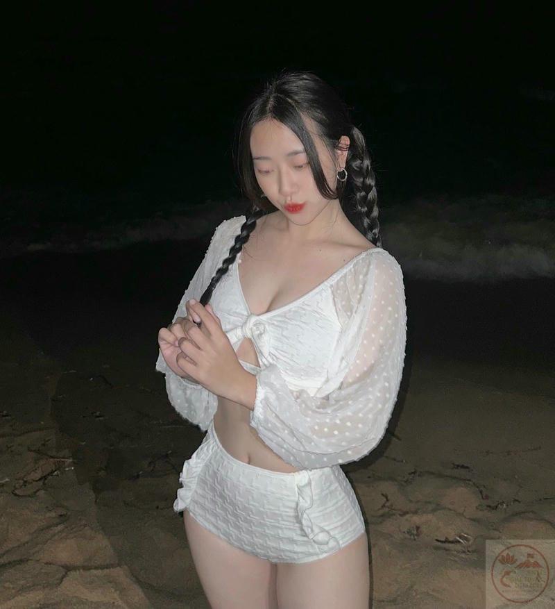 thảo lee mặc bikini 15
