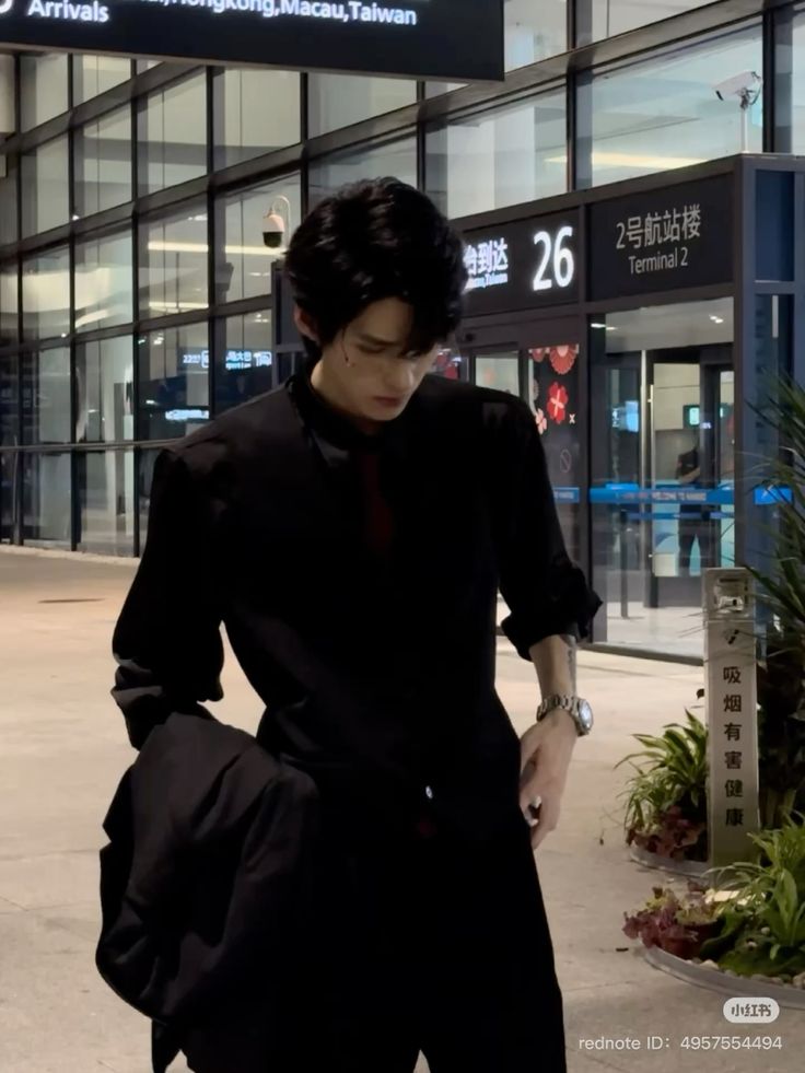 hình trai trung quốc lạnh lùng