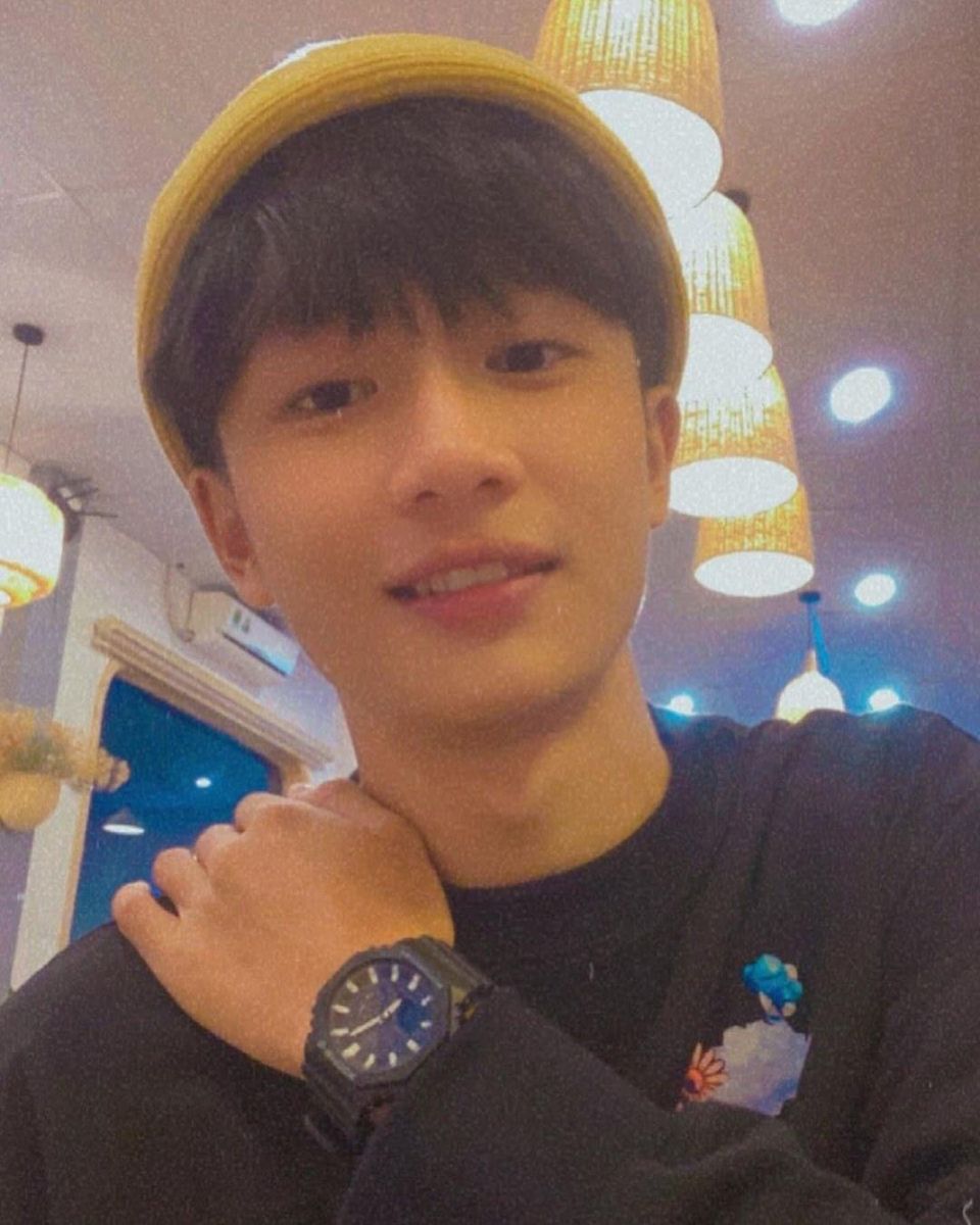 Hình ảnh trai 14 tuổi