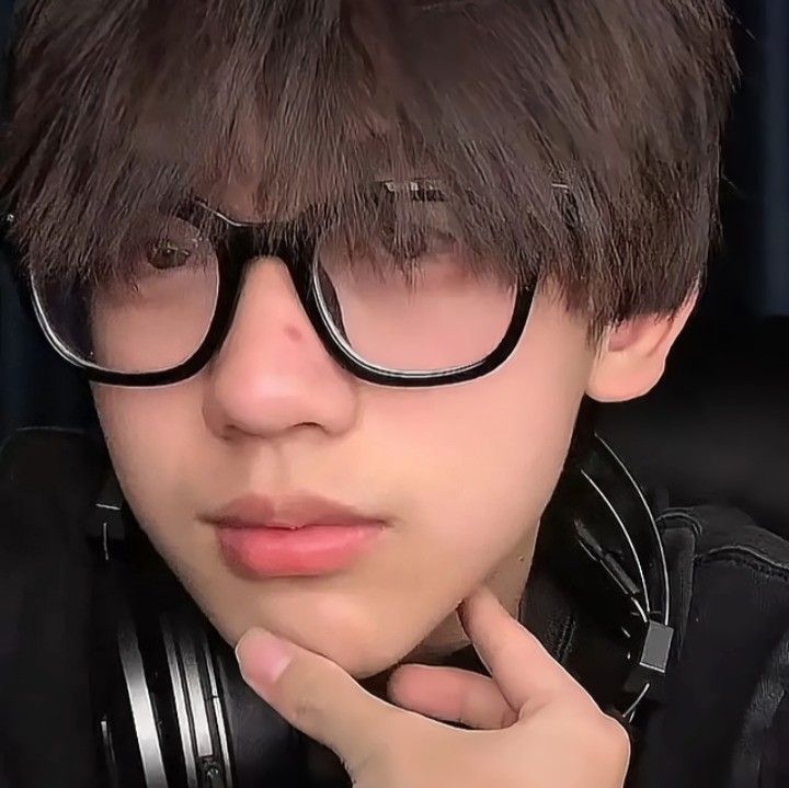 Ảnh trai đẹp 15 tuổi Việt Nam luôn để lại ấn tượng bởi nét tự nhiên giản dị