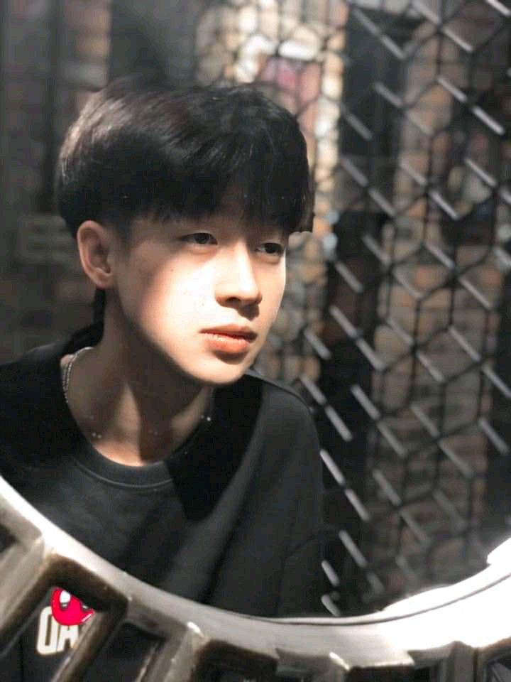 Ảnh trai xấu 15 tuổi