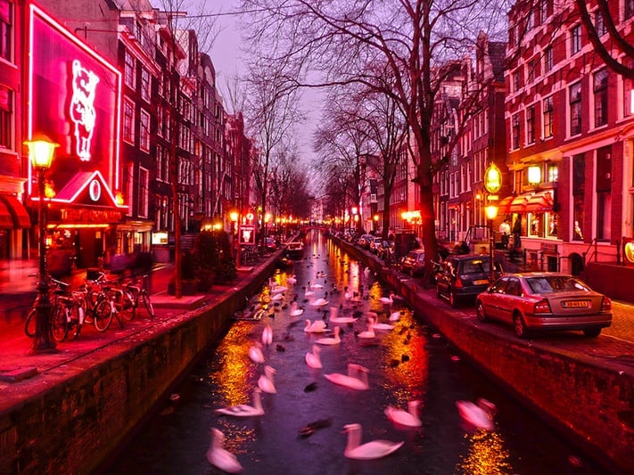 du-lịch-hà-lan-red-light-district-amsterdam-711