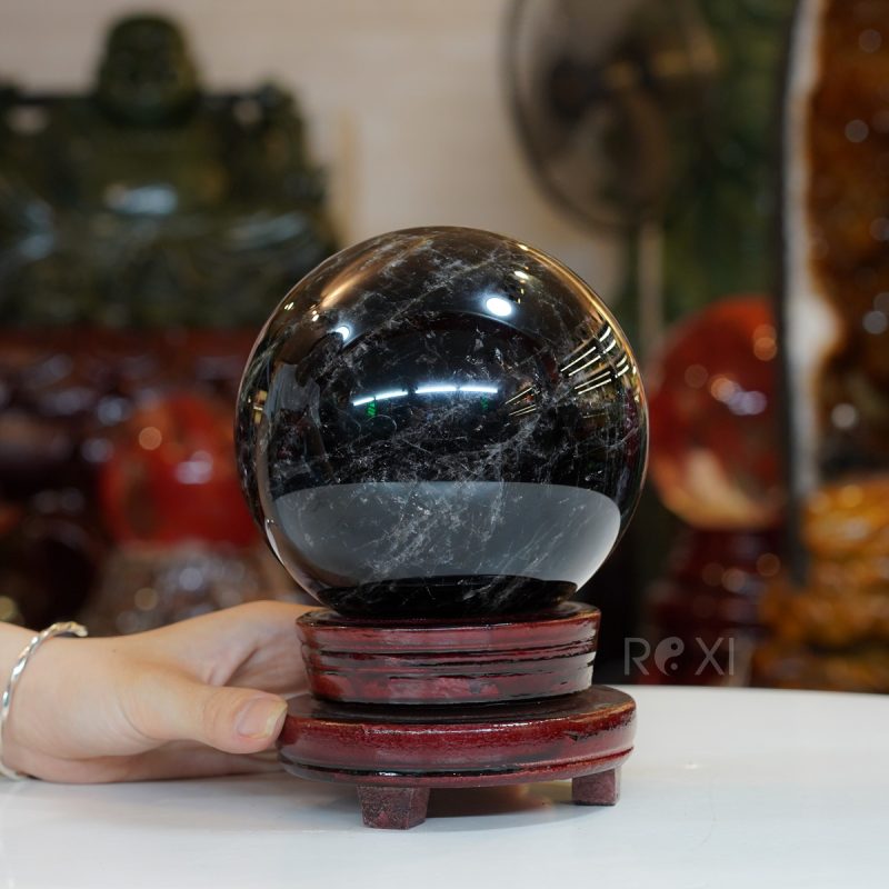 Quả cầu thạch anh đen