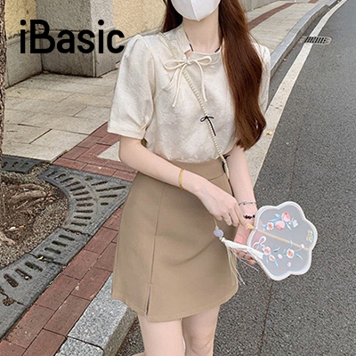 Mix Đồ Cùng Các Kiểu Áo Cổ Tàu Đẹp Cho Nữ Năm 2024